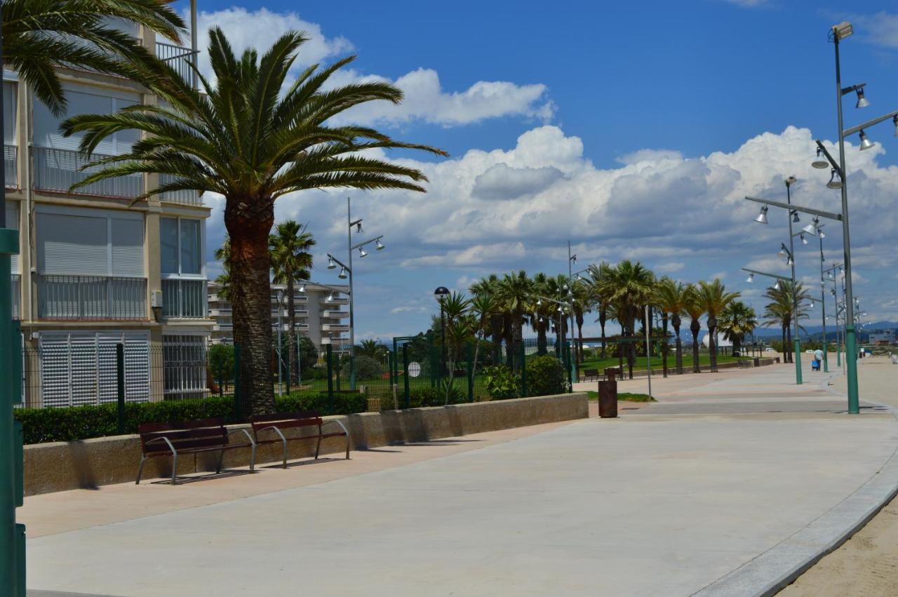 Relax Apartment La Pineda Exterior photo